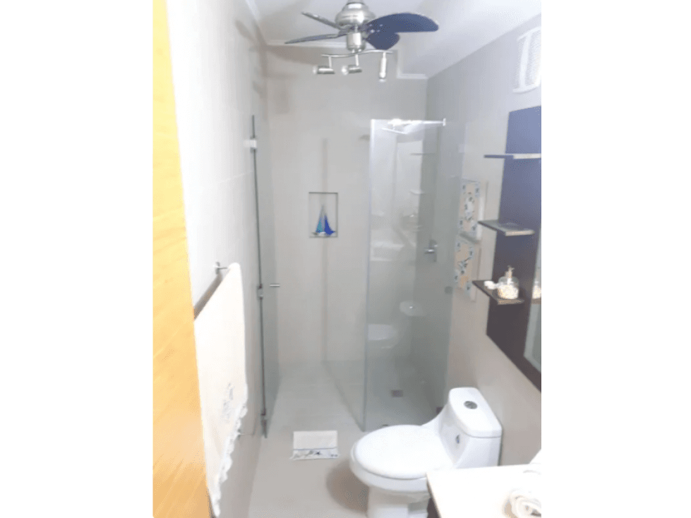 SE VENDE APARTAMENTO LAS UVAS PLAYA PERLAMAR — foto 4