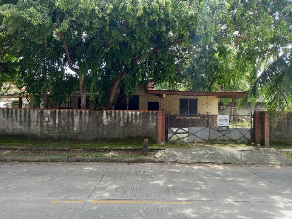 Venta de Lote con Casa en Miraflores, Panamá — foto 4