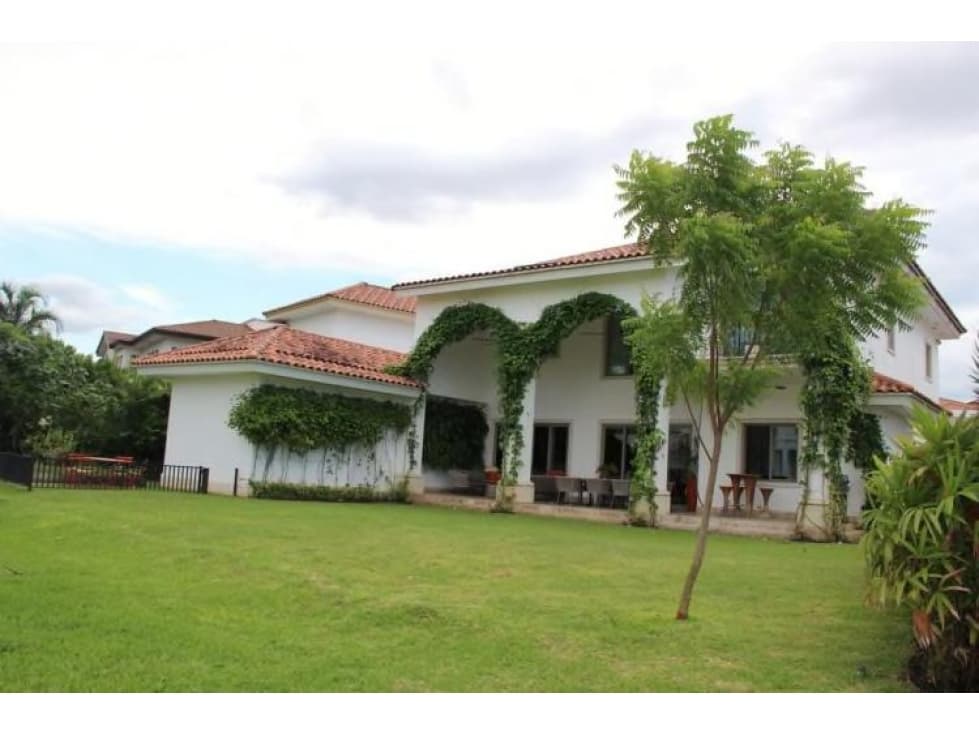 Venta de casa en Santa María (Fairways Estate) GTA — foto 5