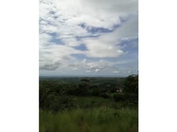 Se Vende Terreno en La Laguna de San Carlos