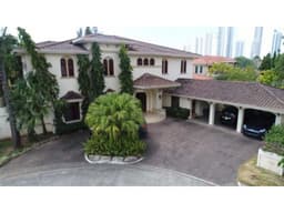 VENTA CASA COSTA DEL ESTE