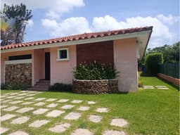 Alquiler de residencia cerca de Avenida Eisenmann, Coronado