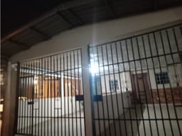 VENDO O ALQUILO CASA EN URB. TORREMOLINO