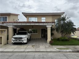 Alquiler o Venta Casa en Villa Tívoli, Brisas del Golf