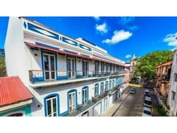 VENTA DE LOCAL COMERCIAL EN CASA VARIEDADES CASCO ANTIGUO