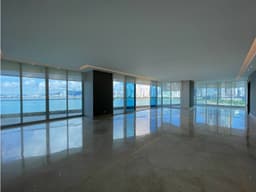 Se Alquila Apartamento L.B. 500 Mts Pta Paitilla USD$5,500,oo