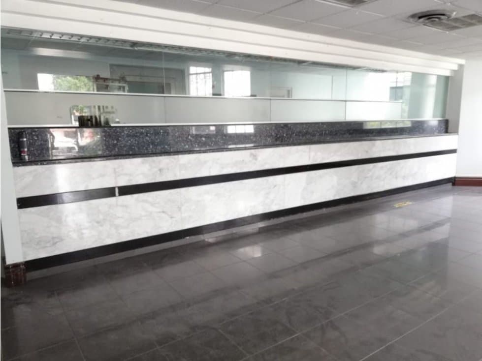 Alquiler de Edificio de oficinas (AA) — foto 3